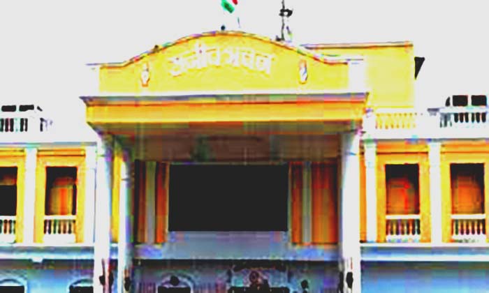 कांग्रेस विधायक दल की बैठक राजीव भवन में कांग्रेस विधायक दल की बैठक राजीव भवन में