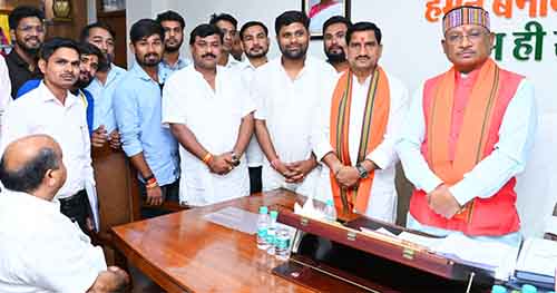 मुख्यमंत्री श्री साय ने श्री साहू का अपने निवास में आत्मीय स्वागत किया : केंद्रीय राज्यमंत्री की जिम्मेदारी मिलने पर बधाई एवं शुभकामनाएं दीं