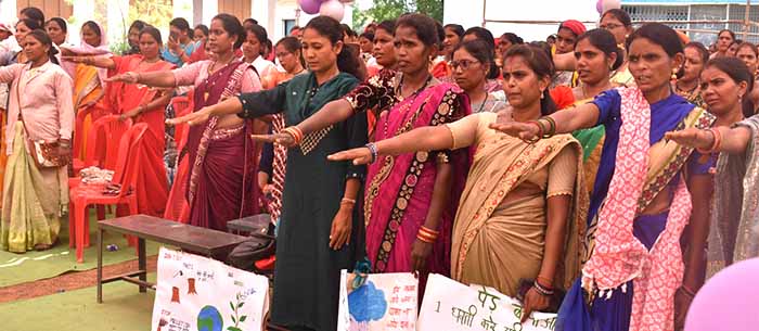 ग्राम पथरिया में चलाया गया “नारी शक्ति से जल शक्ति“ थीम पर आधारित जल शक्ति अभियान