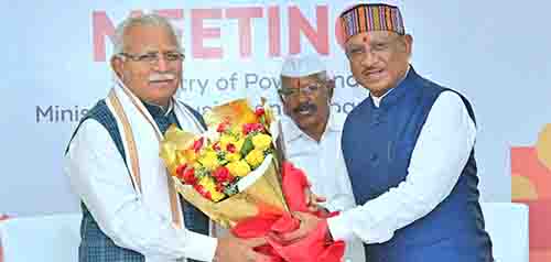 छत्तीसगढ़ में ऊर्जा और शहरी विकास पर केंद्रीय मंत्री की समीक्षा बैठक