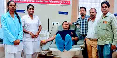 रक्त दानदाताओं ने बचायी मरीजों की जान