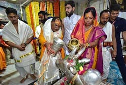 मुख्यमंत्री श्री साय ने बाबा महाकाल ज्योतिर्लिंग की पूजा-अर्चना कर आशीर्वाद लिया