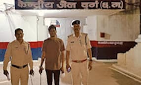 पत्रकार पर जानलेवा हमले के पांच आरोपी गिरफ्तार, मुख्य आरोपी ने अदालत में किया आत्मसमर्पण पत्रकार पर जानलेवा हमले के पांच आरोपी गिरफ्तार, मुख्य आरोपी ने अदालत में किया आत्मसमर्पण